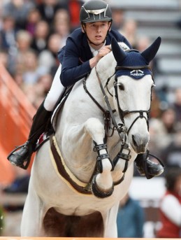 HR_BRICOT_Bertram ALLEN riding Molly Malone V